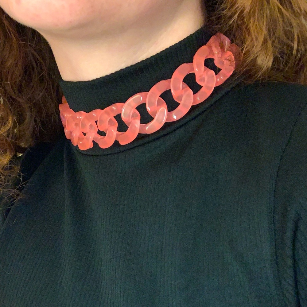 Chunky acrylic chain necklace